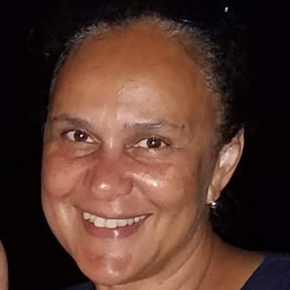 Meet your Posher, Gina